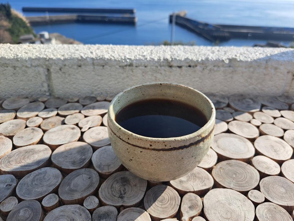 写真：石臼で挽いたコーヒー