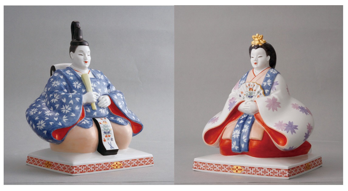 写真：マイセン磁器製作所製雛人形（右側に男雛、左側に女雛）