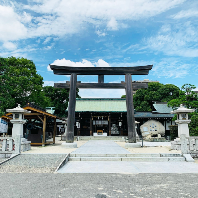 画像：佐嘉神社の鳥居の写真