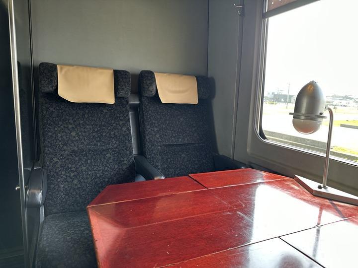 写真：電車の座席