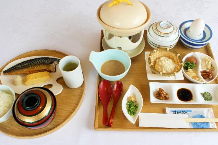 写真：日本料理『利休』の和定食