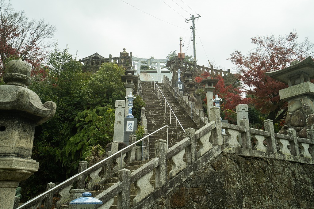写真：陶山神社の階段