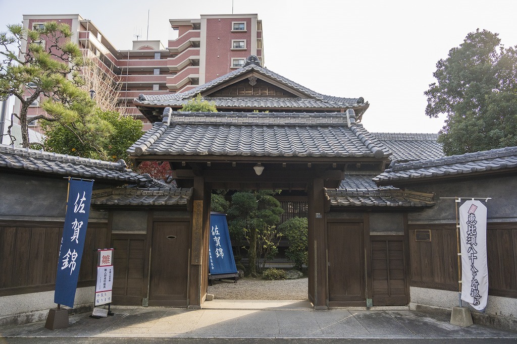 写真：福田家の門の画像