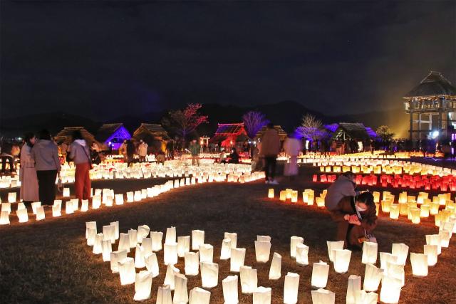 吉野ヶ里歴史公園 ライトアップイベント吉野ヶ里 光の響の様子