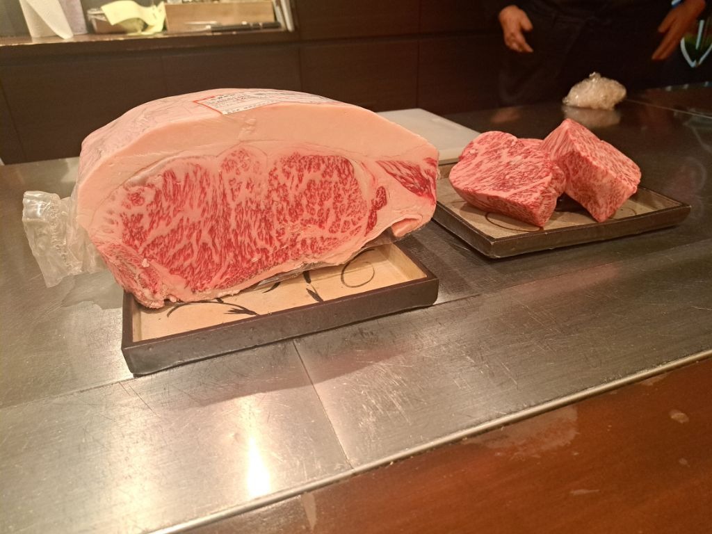 写真：佐賀牛ロース肉のかたまり